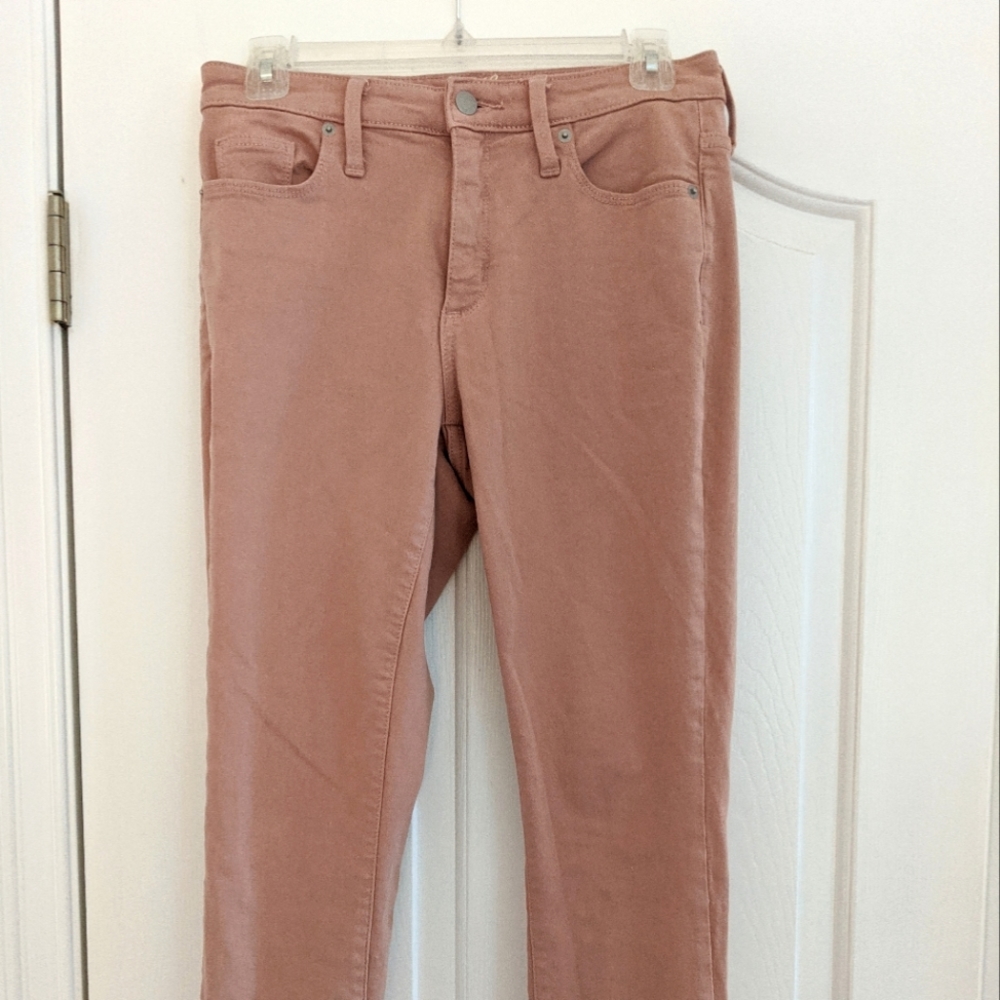 Light Pink High-Rise Cropped Pants (sz 2)